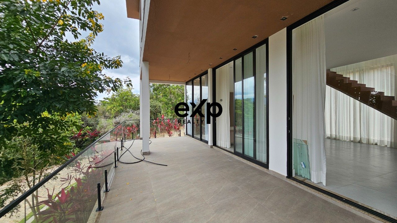 House for Sale in Mundeus Condominium, 395m² for R$ 3,500,000.00 - Itaipava, Petrópolis/RJ 5