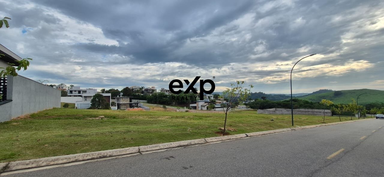 Flat land for sale in Arboretum Condominium, Vinhedo, SP R$700,000 5