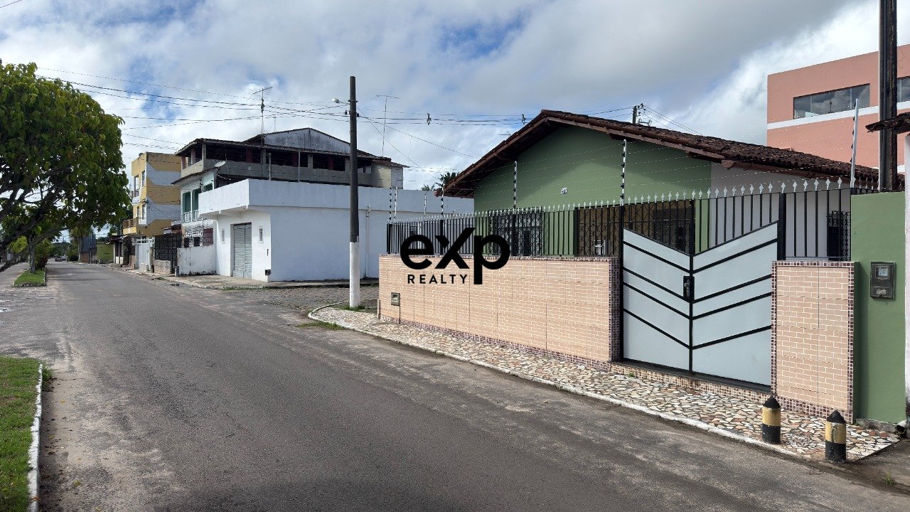 Casa à venda em Valença BA - Graça - Proximo à policlinica.