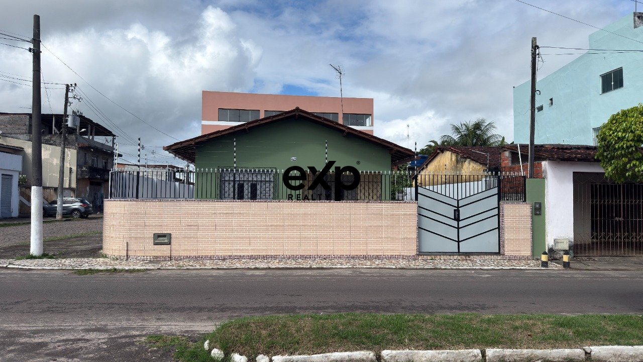 Casa à venda em Valença BA - Graça - Proximo à policlinica.
