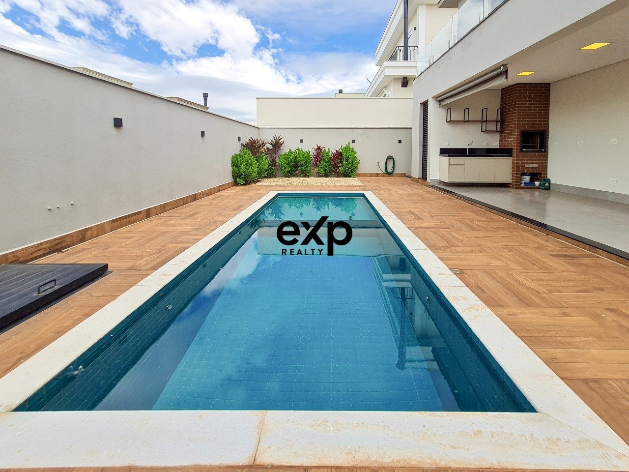 Casa em Condomínio à venda em Piracicaba, Geraldo Serafim dos Santos 76 Santa Rosa Piracicaba 13414-371, 301 m²
