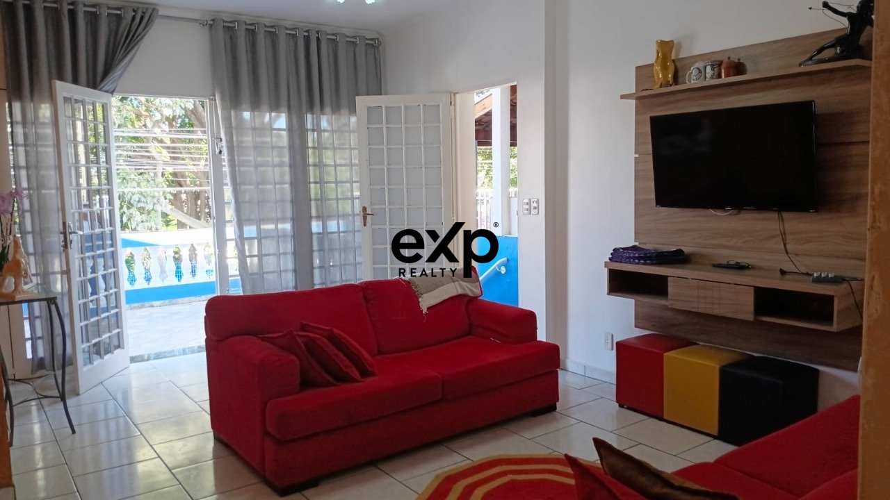 Casa à venda com 04 quartos na Vila Teixeira em Campinas/SP