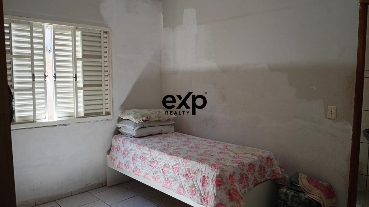 Casa à venda com 04 quartos na Vila Teixeira em Campinas/SP