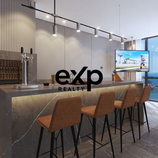 Apartamento com 04 suítes com 238m2 privativos á poucos passos do mar no centro em Itapema