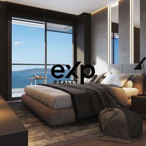 Apartamento com 04 suítes com 238m2 privativos á poucos passos do mar no centro em Itapema