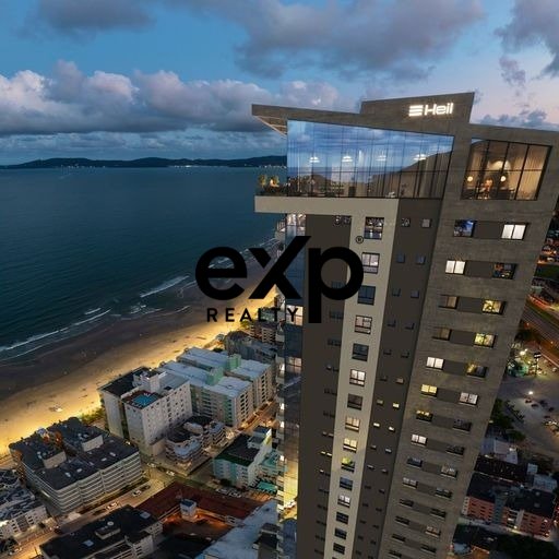 Apartamento com 04 suítes com 238m2 privativos á poucos passos do mar no centro em Itapema