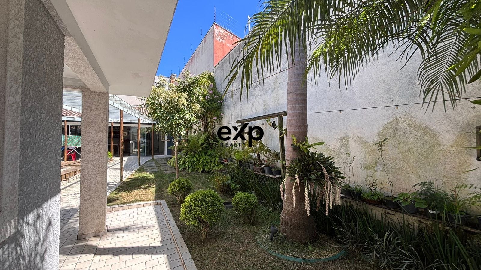 Casa à venda em Curitiba, Jovino Cavalheiro dos Santos 196 Atuba Curitiba 82630-305, 574 m²