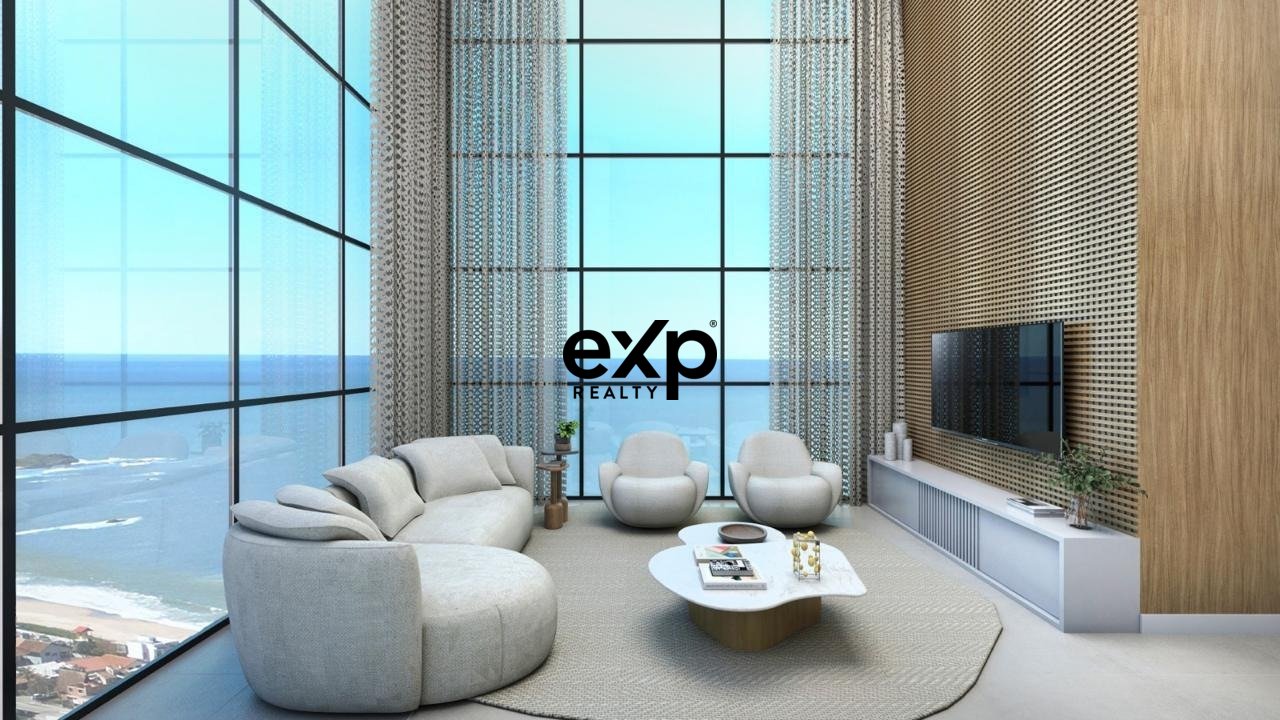 Apartamento com 03 quartos á poucos passos do mar em Balneário Piçarras/SC uma das cidades que está crescendo