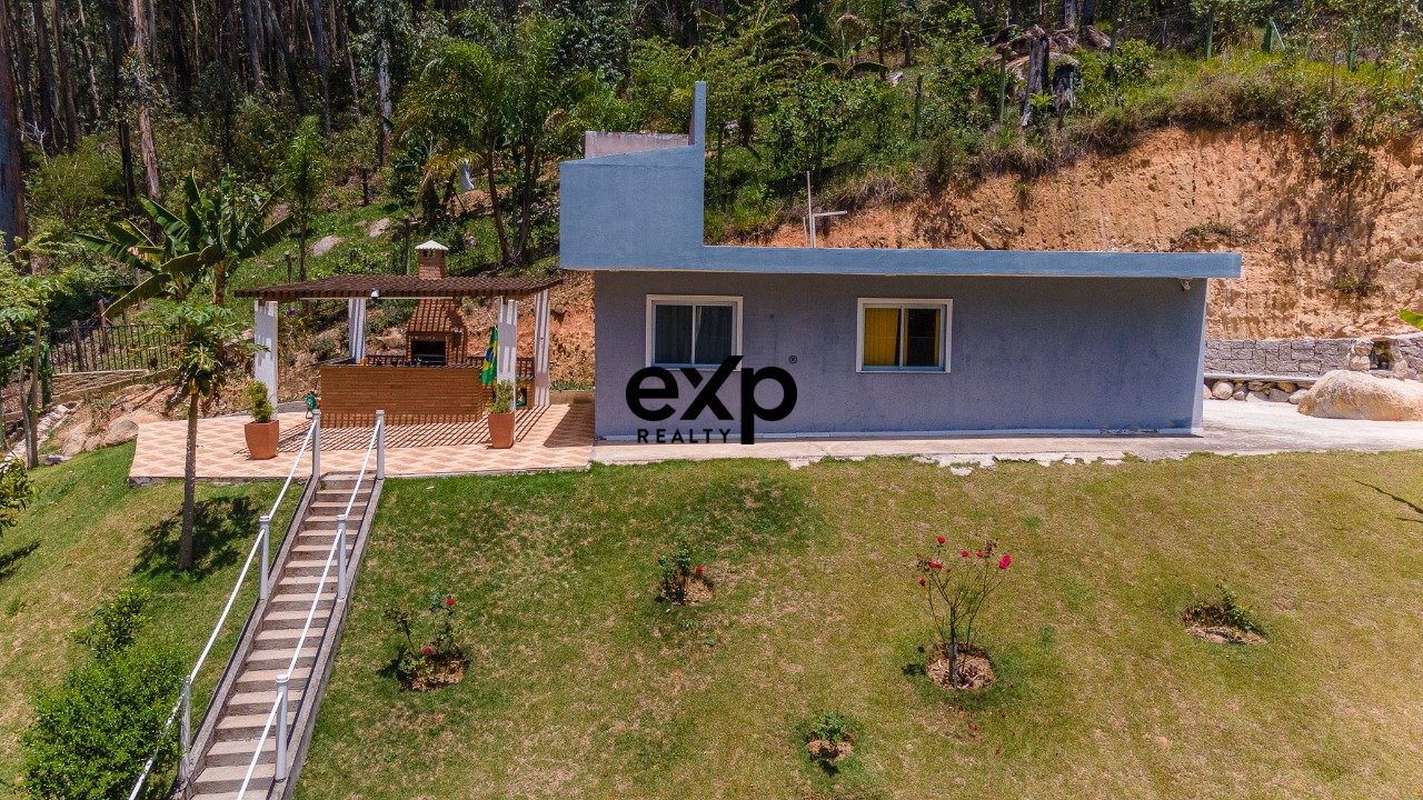 Casa em Condomínio à venda em Vinhedo, Rua Giuseppe Urso 992 caixa d agua Vinhedo 13280-000, 1736 m²