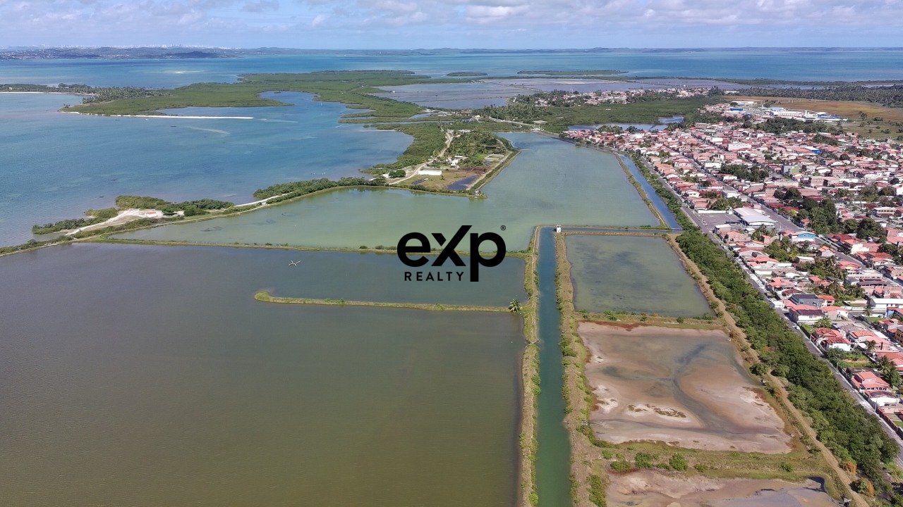Terreno à Venda na Baía de Todos os Santos: Salinas da Margarida, Bahia