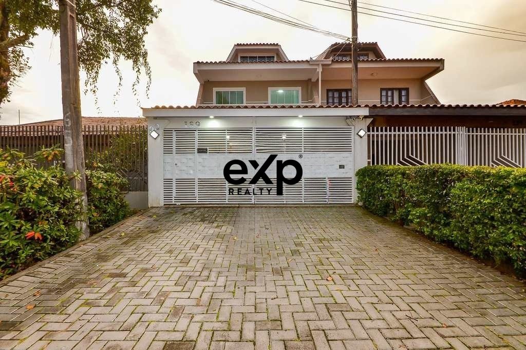 Sobrado à venda em Curitiba, Marquês de Abrantes 139 Bairro Alto Curitiba 82820-200, 245 m²