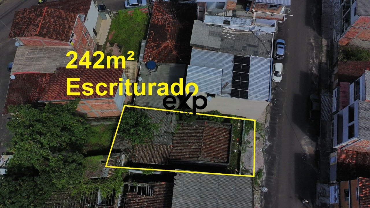 Terreno à venda no Centro de Valença BA