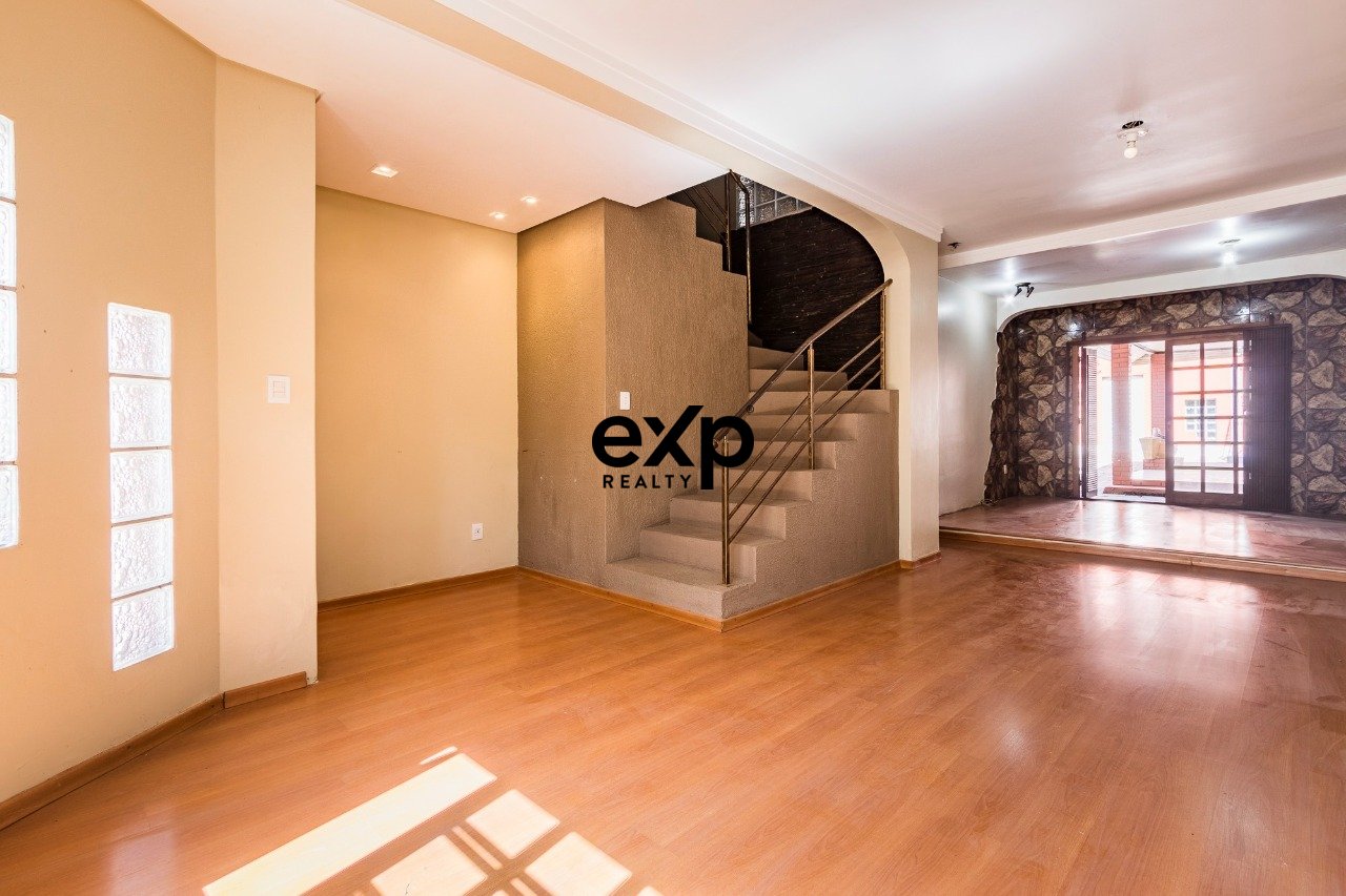 Oportunidade Única no Jardim Planalto: 430m² com Potencial Residencial, Comercial e Airbnb