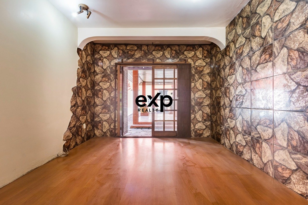 Oportunidade Única no Jardim Planalto: 430m² com Potencial Residencial, Comercial e Airbnb
