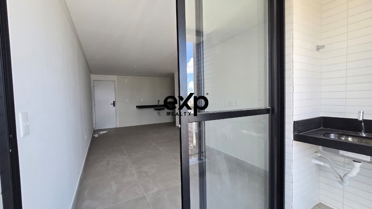 Vendo apartamento 3 quartos 200m da Praia no Jardim Oceania João Pessoa