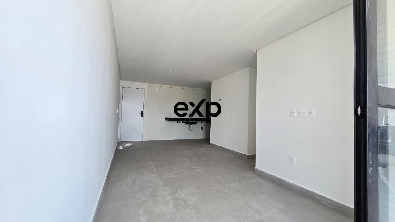 Vendo apartamento 3 quartos 200m da Praia no Jardim Oceania João Pessoa