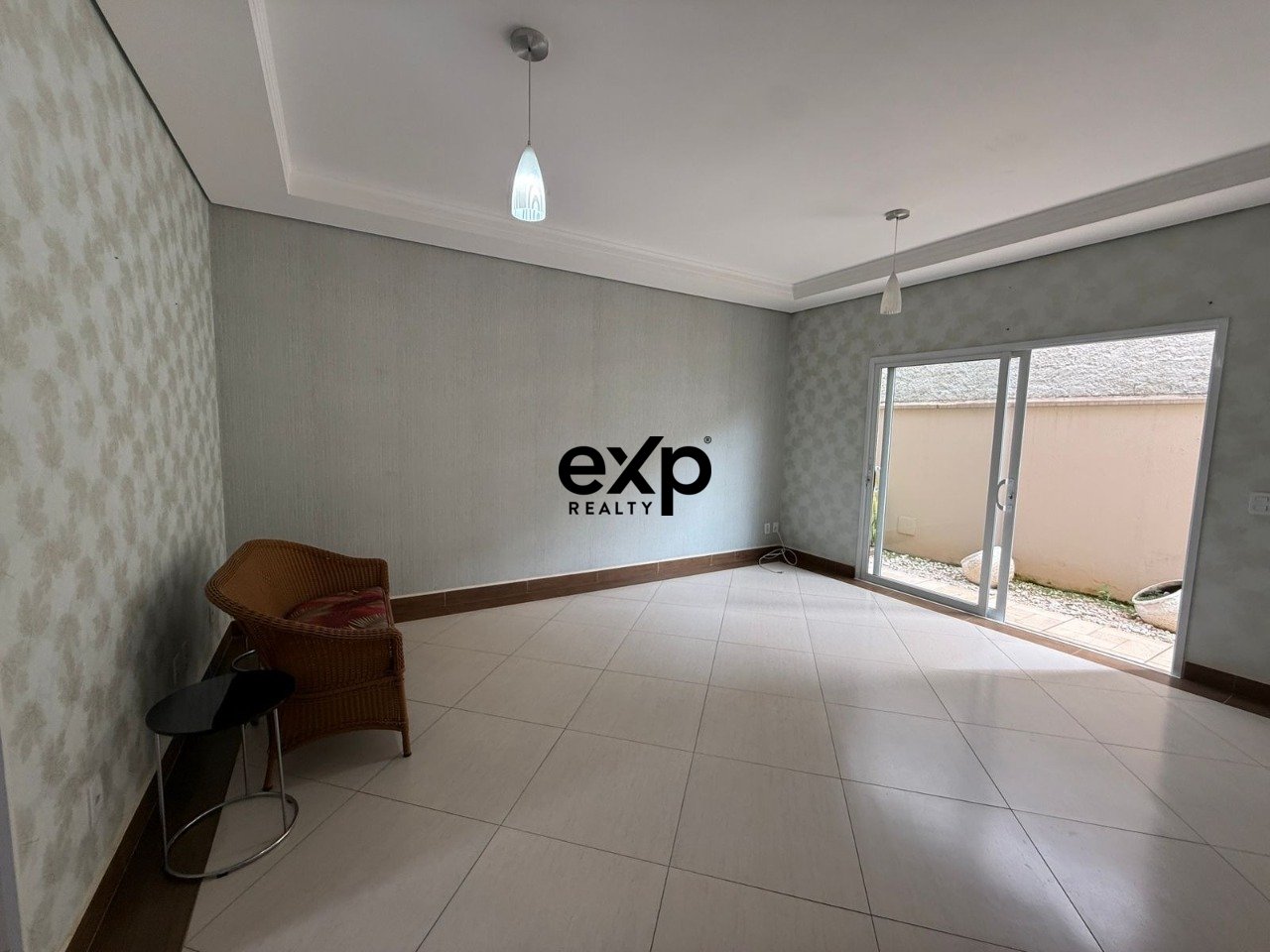 Casa à venda com 05 quartos no Villaggio Fiorentino em valinhos/SP