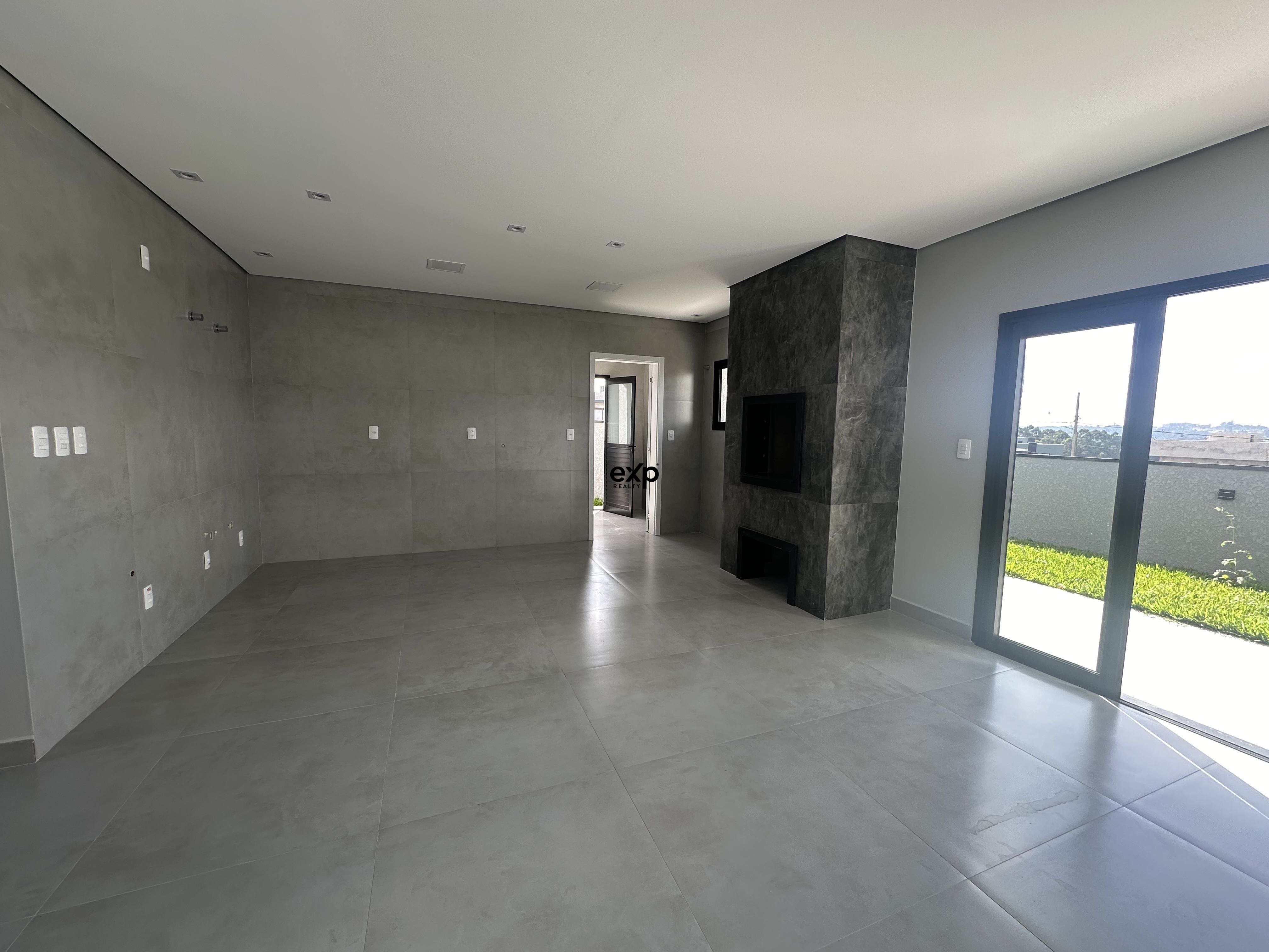 Casa à venda no Condomínio Reserva Ecoville - Ponta Grossa/PR | 3 suítes | 160 m²