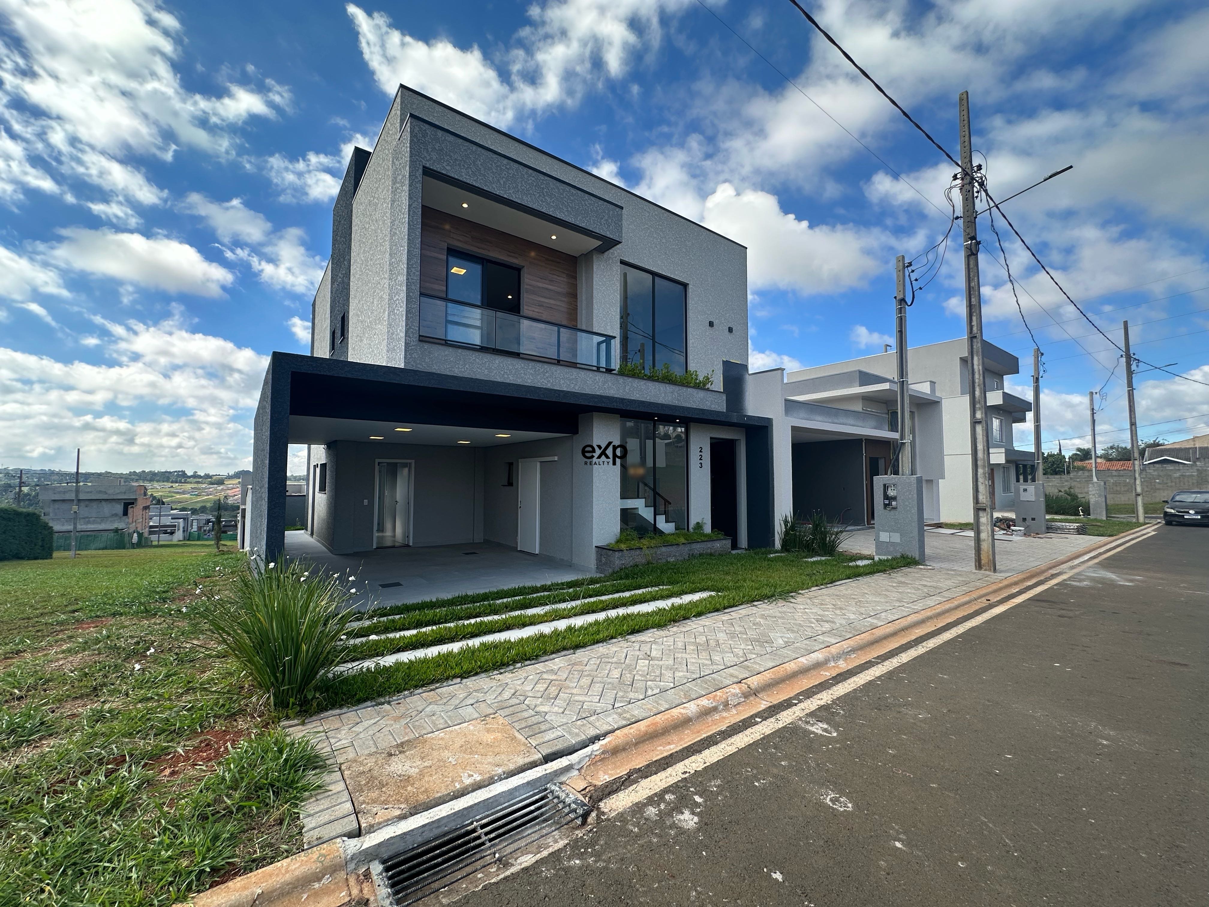 Casa à venda no Condomínio Reserva Ecoville - Ponta Grossa/PR | 3 suítes | 160 m²