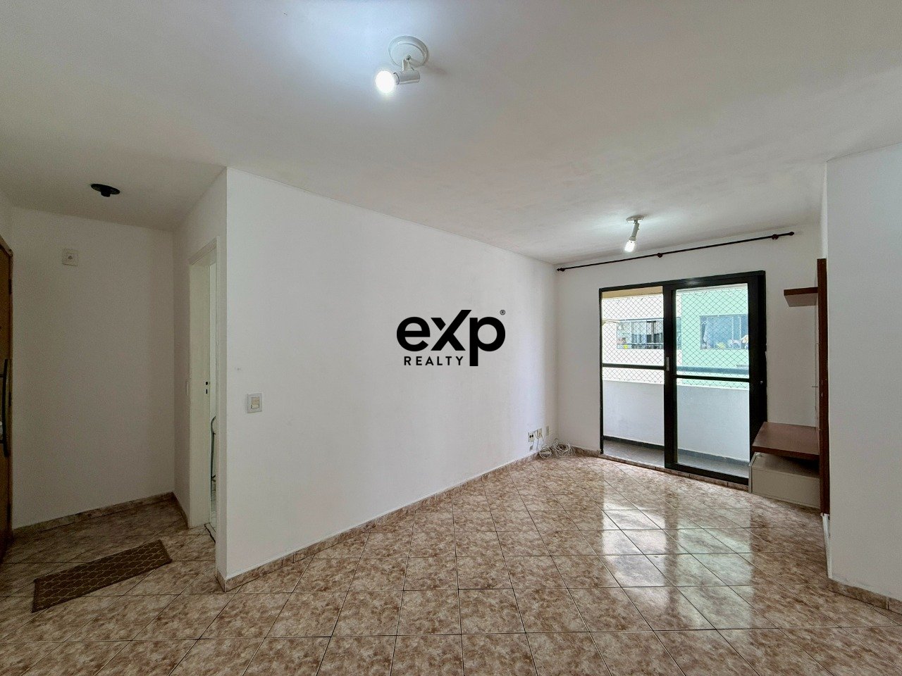 Aproveite seu Refúgio no Jardim das Flores! Ap 2 dorms, condomínio clube, 51m², Torre mais próxima à portaria