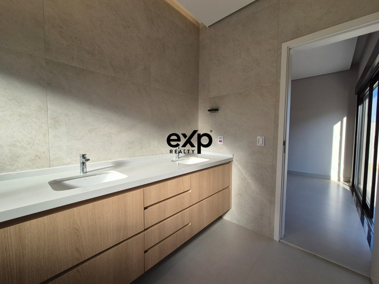 Casa em Condomínio à venda em Vinhedo, Rua Julia Donaio Ruiz 249 Bosque Vinhedo 13285-802, 601 m²