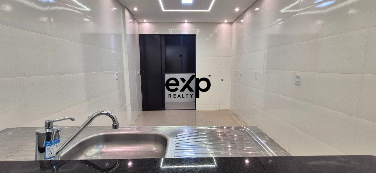 Apartamento à venda em Brasília, Agrícola Águas Claras Chácara 54 Lote 9b 103 Guará I Brasília 71090-645, 70 m²