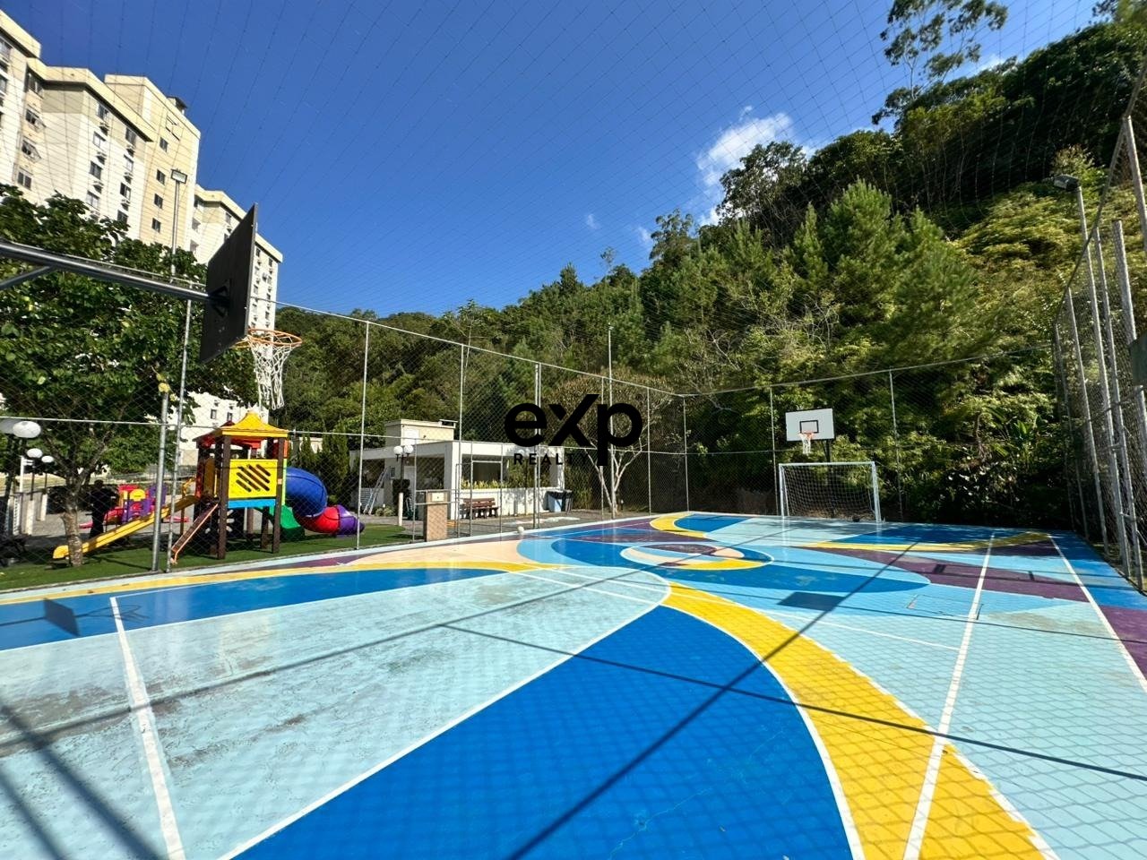 Apartamento semi mobiliado no Condomínio Ecovilla, bairro Ribeião Fresco Blumenau SC.