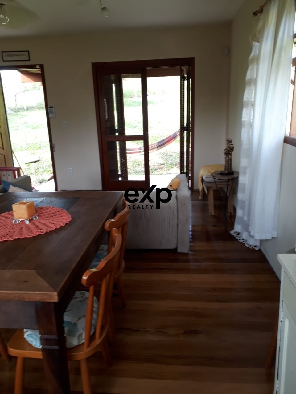 Sítio com 2 hectares à venda bairro Lami
