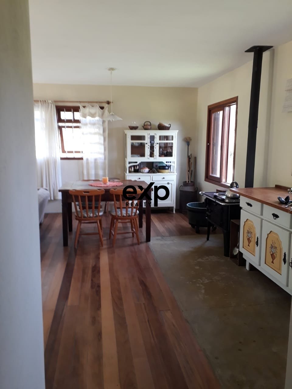 Sítio com 2 hectares à venda bairro Lami