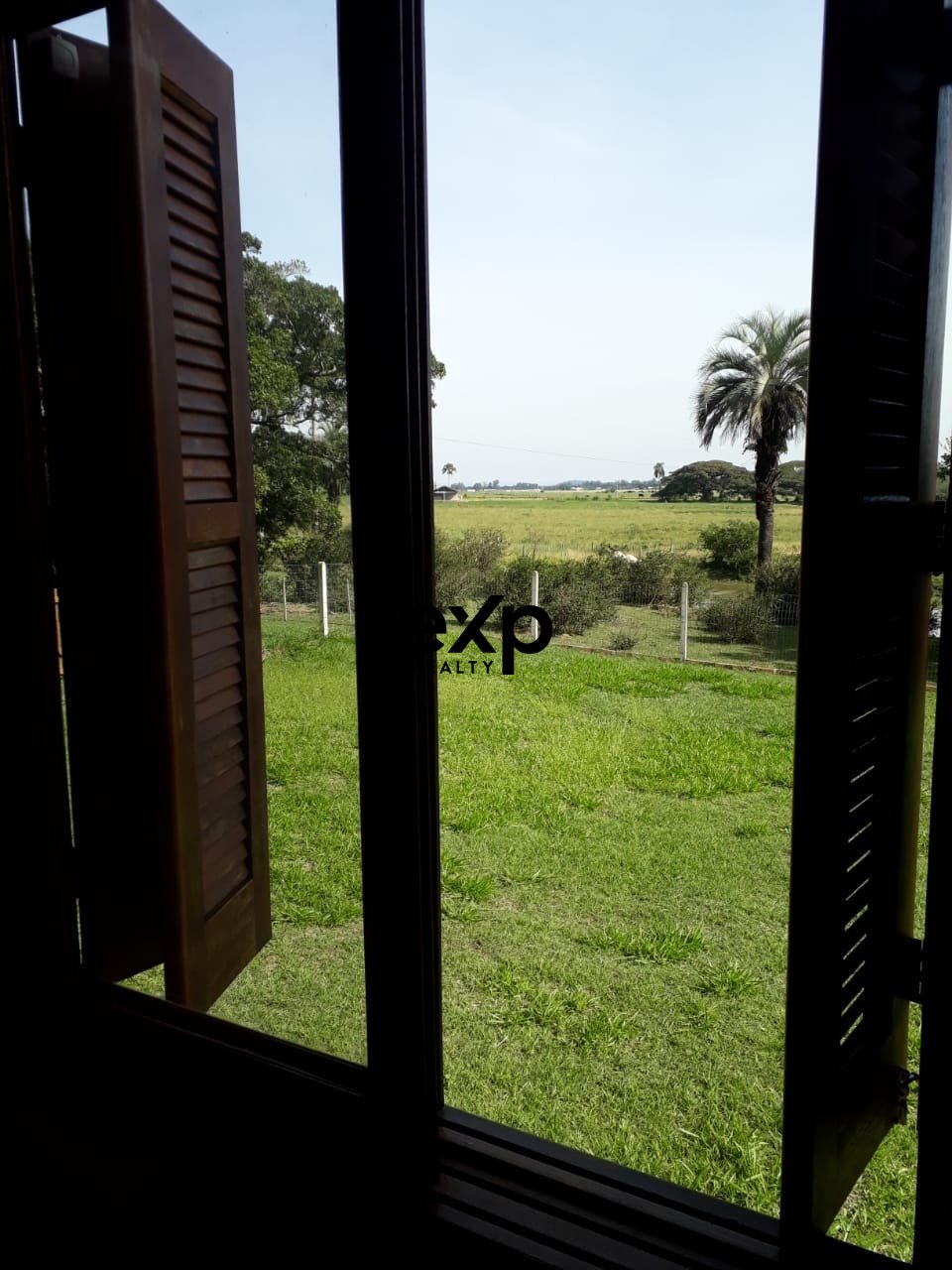 Sítio com 2 hectares à venda bairro Lami