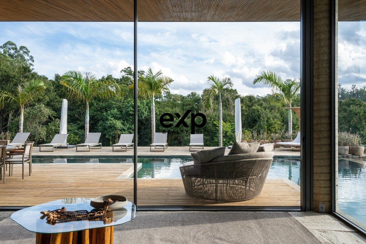 Casa em Condomínio à venda em Campinas, Treze de Maio 1765 Sousas Campinas 13106-054, 2230 m²
