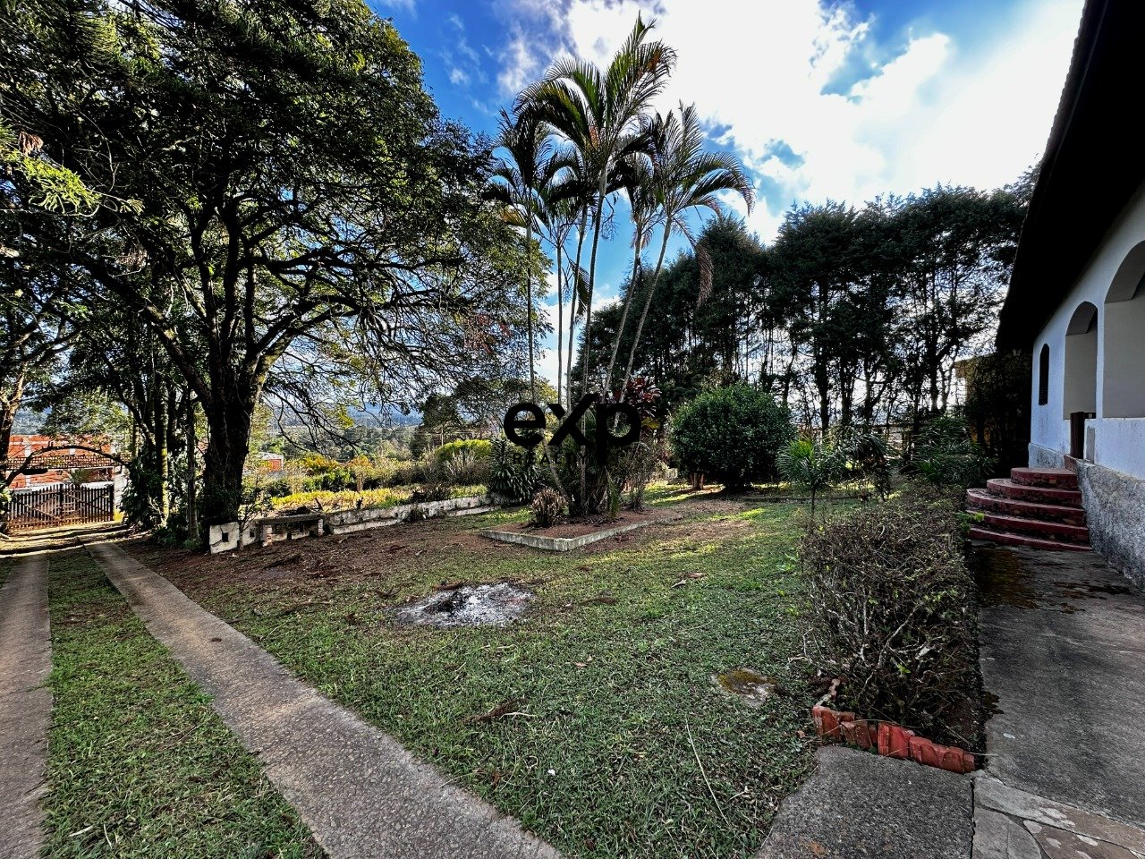 Amplo terreno de 5.120 m², com poço artesiano, à 500m da Rod Bunjiro Nakao
