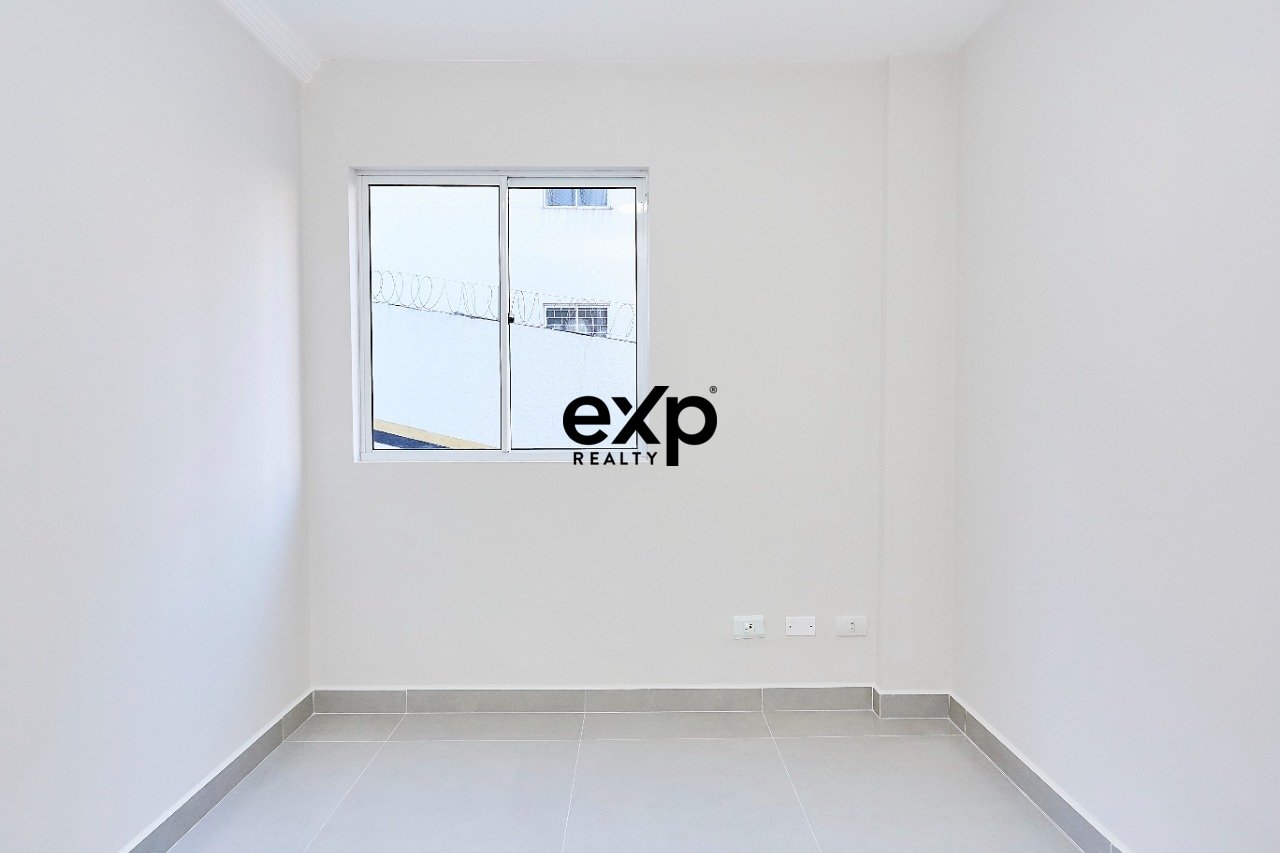 APARTAMENTO TÉRREO À VENDA NO CAPÃO RASO
