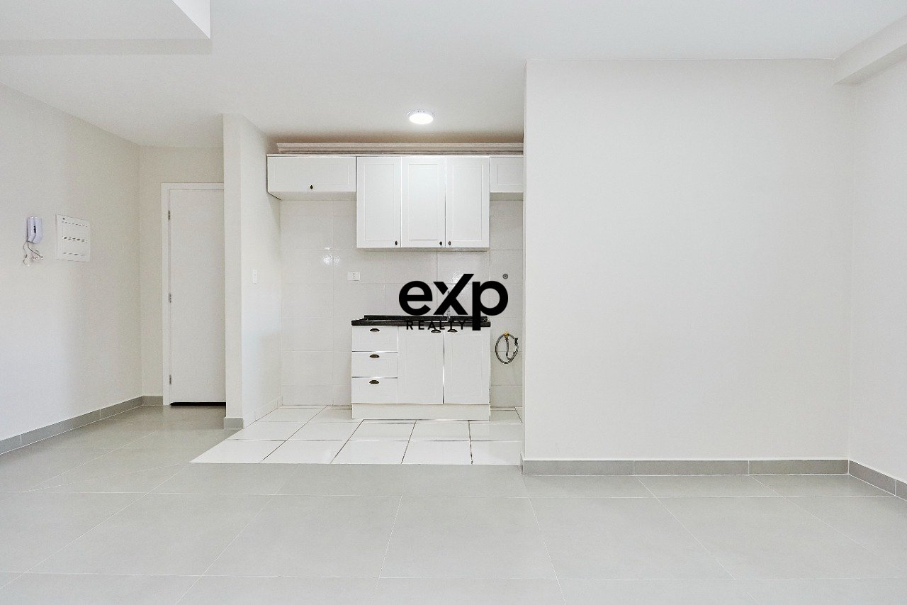 APARTAMENTO TÉRREO À VENDA NO CAPÃO RASO