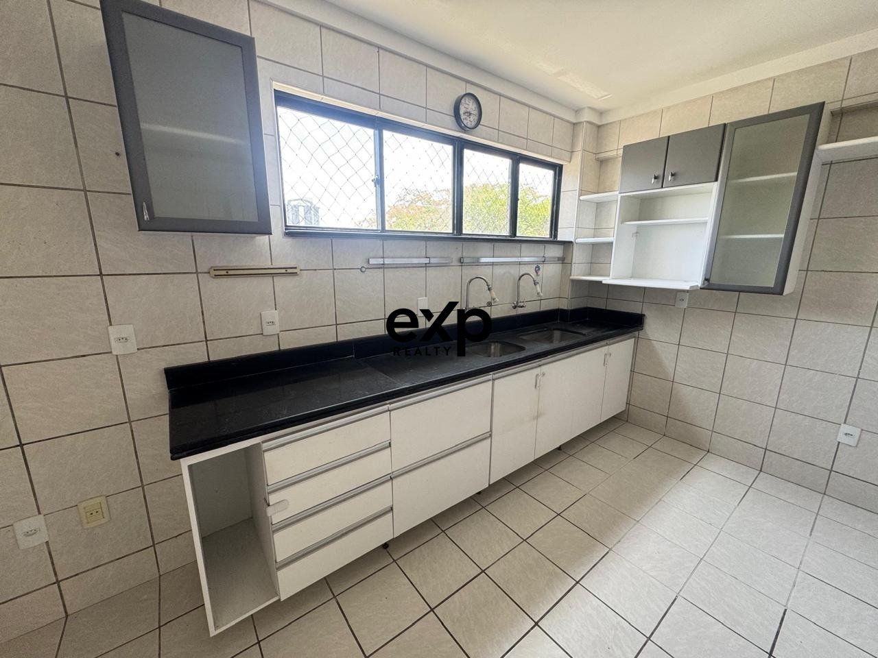 Apartamento à venda em Natal, Doutor Poty Nóbrega 333 Lagoa Nova Natal 59056-180, 160 m²