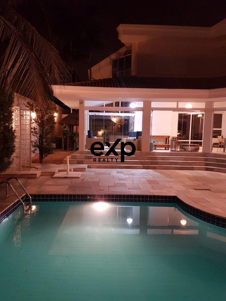 Casa em condomínio no Alphaville Campinas
