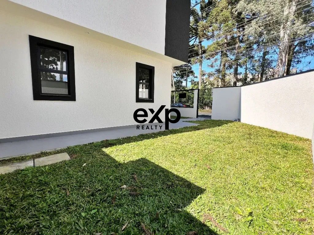 Sobrado à venda no Parque da Fonte, em São José dos Pinhais