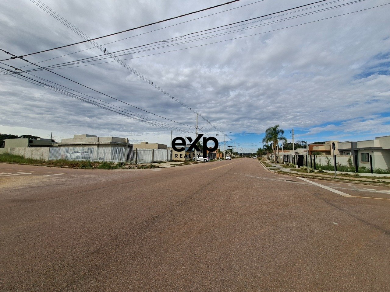 Terreno no Costeira Araucária com projeto aprovado
