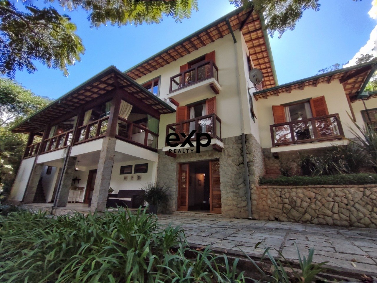 Casa em Condomínio à venda em Petrópolis, Rua A 4 Secretário Petrópolis 25755-000, 4700 m²