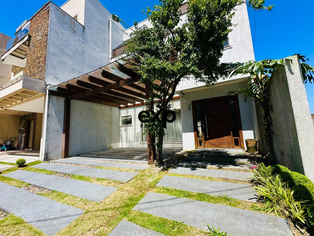 Sobrado à venda em São José dos Pinhais, Augusto Criminácio 106 Iná São José dos Pinhais 83065-542, 217 m²