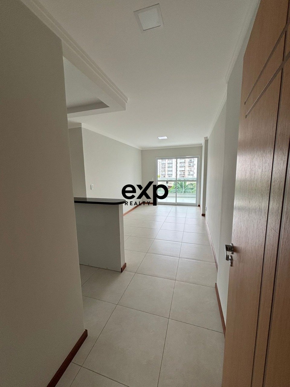Apartment for sale at Vitória Garden in Vitória, best location in Bento Ferreira 5