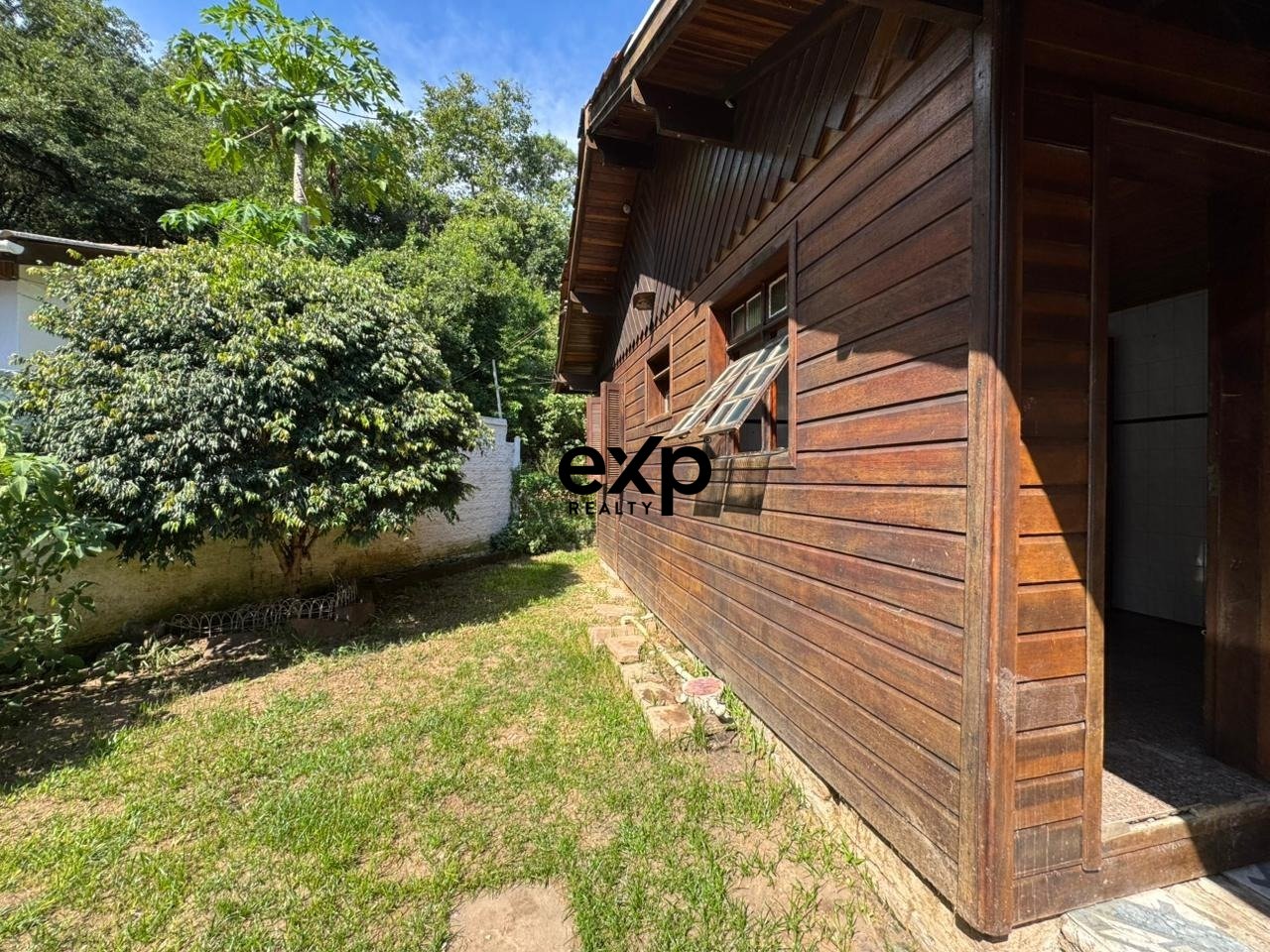 Casa à venda em Porto Alegre, José Alves de Castro 620 Vila Nova Porto Alegre 91750-090, 220 m²