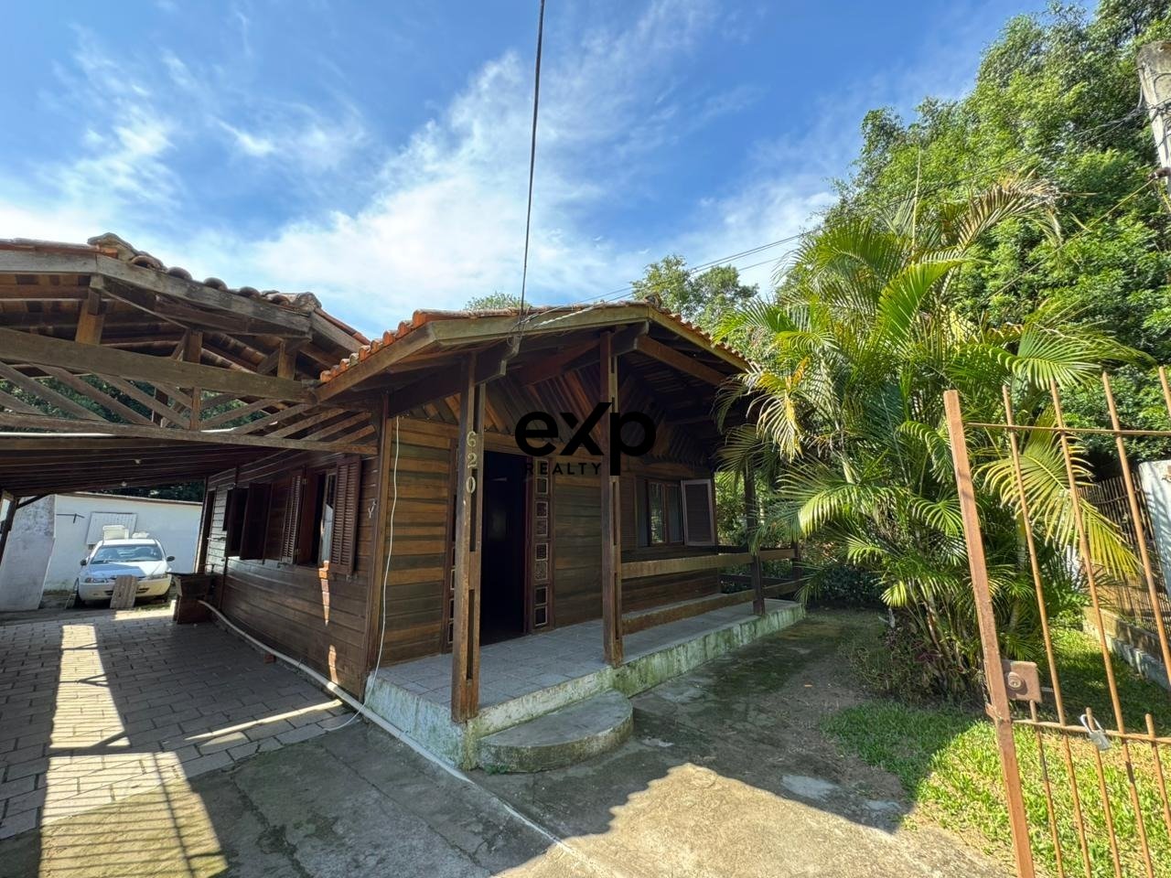 Casa à venda em Porto Alegre, José Alves de Castro 620 Vila Nova Porto Alegre 91750-090, 220 m²