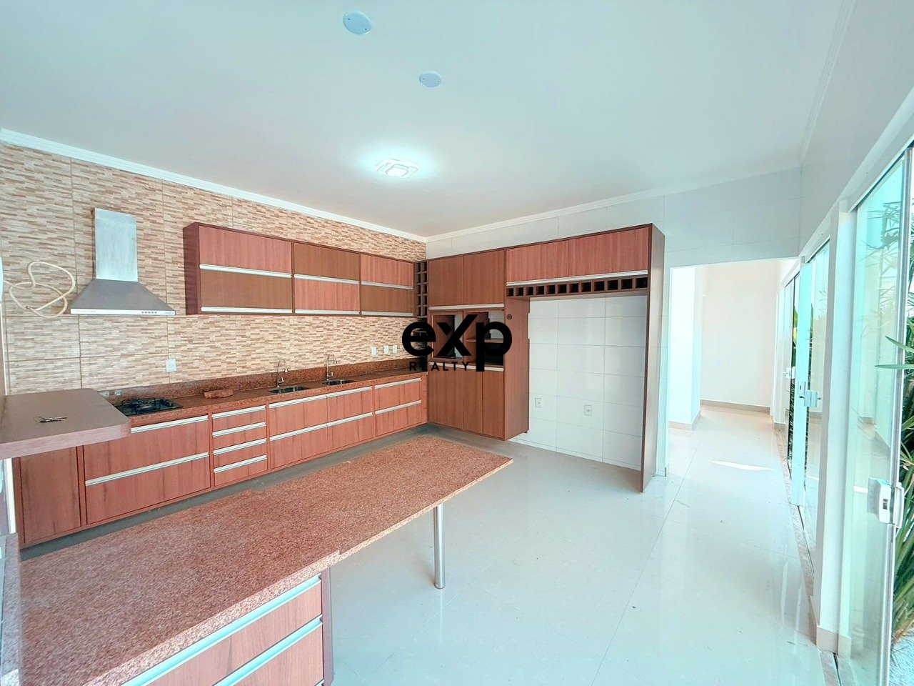 HOUSE FOR SALE IN ALPHAVILLE LITORAL NORTE 1 CONDOMINIUM - CAMAÇARI, BAHIA 4