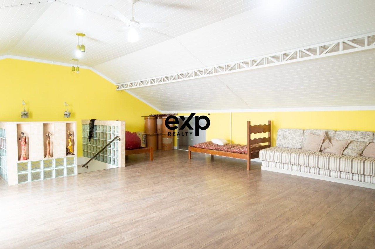 Sobrado à venda em Sao Jose dos Pinhais, Aurora Pasqualin Zen 300 Afonso Pena Sao Jose dos Pinhais 83045-120, 252 m²