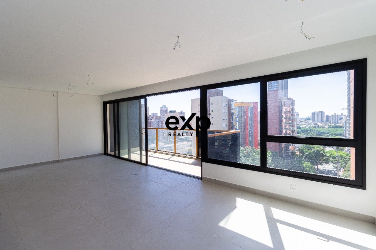 Apartamento à venda em Campinas, dos Bandeirantes 284 Cambuí Campinas 13024-010, 249 m²