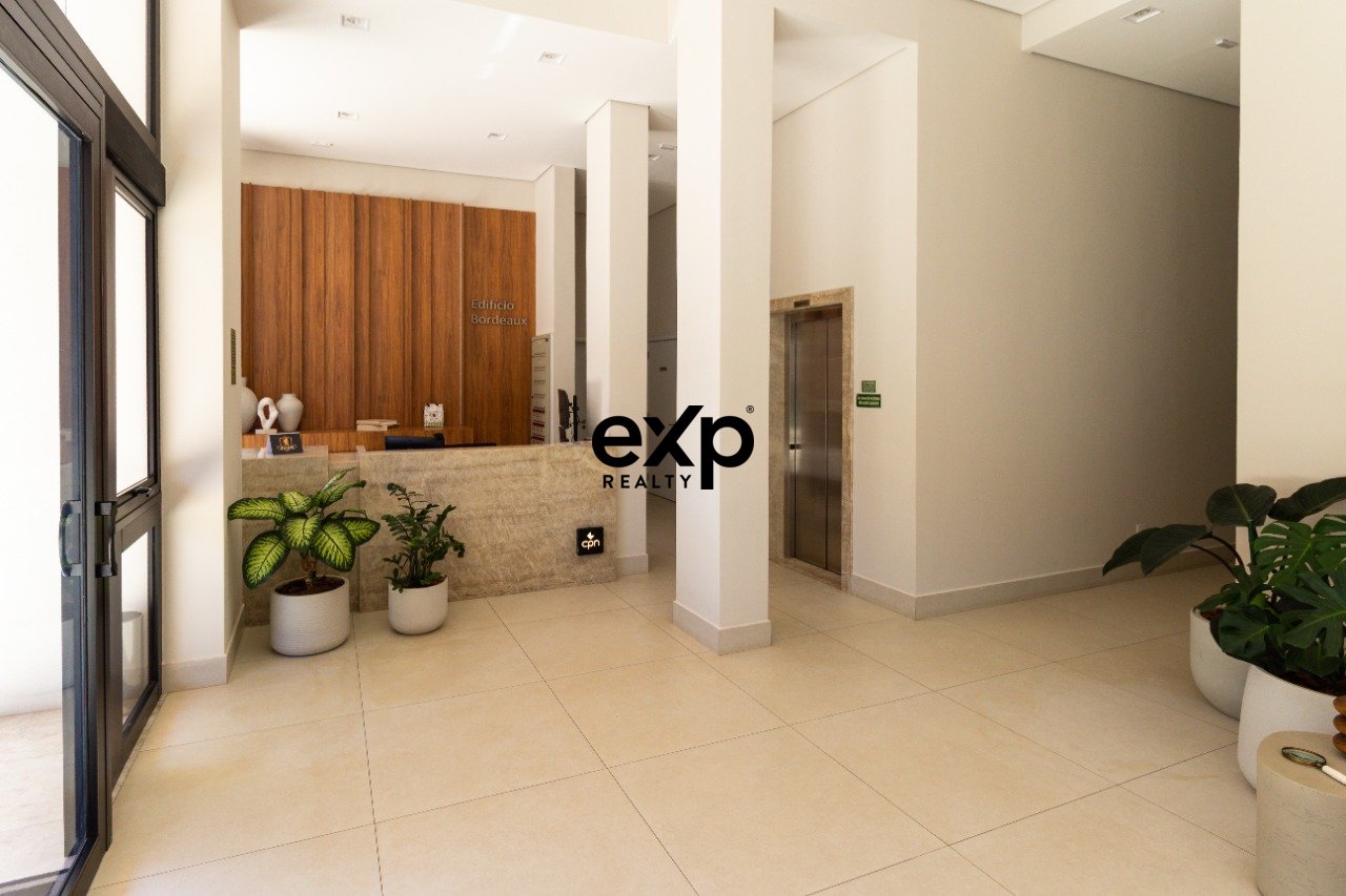 Apartamento à venda em Campinas, dos Bandeirantes 284 Cambuí Campinas 13024-010, 249 m²