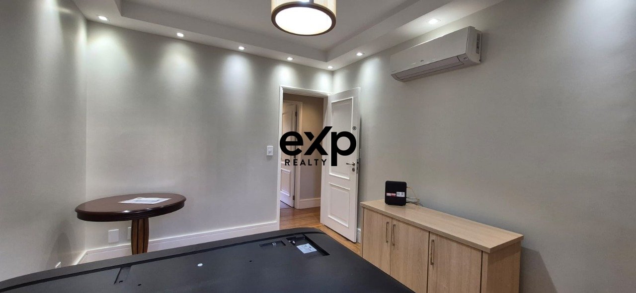 Apartamento à venda em Campinas, Rua Guilherme da Silva 397 41 Cambuí Campinas 13025-070, 235 m²