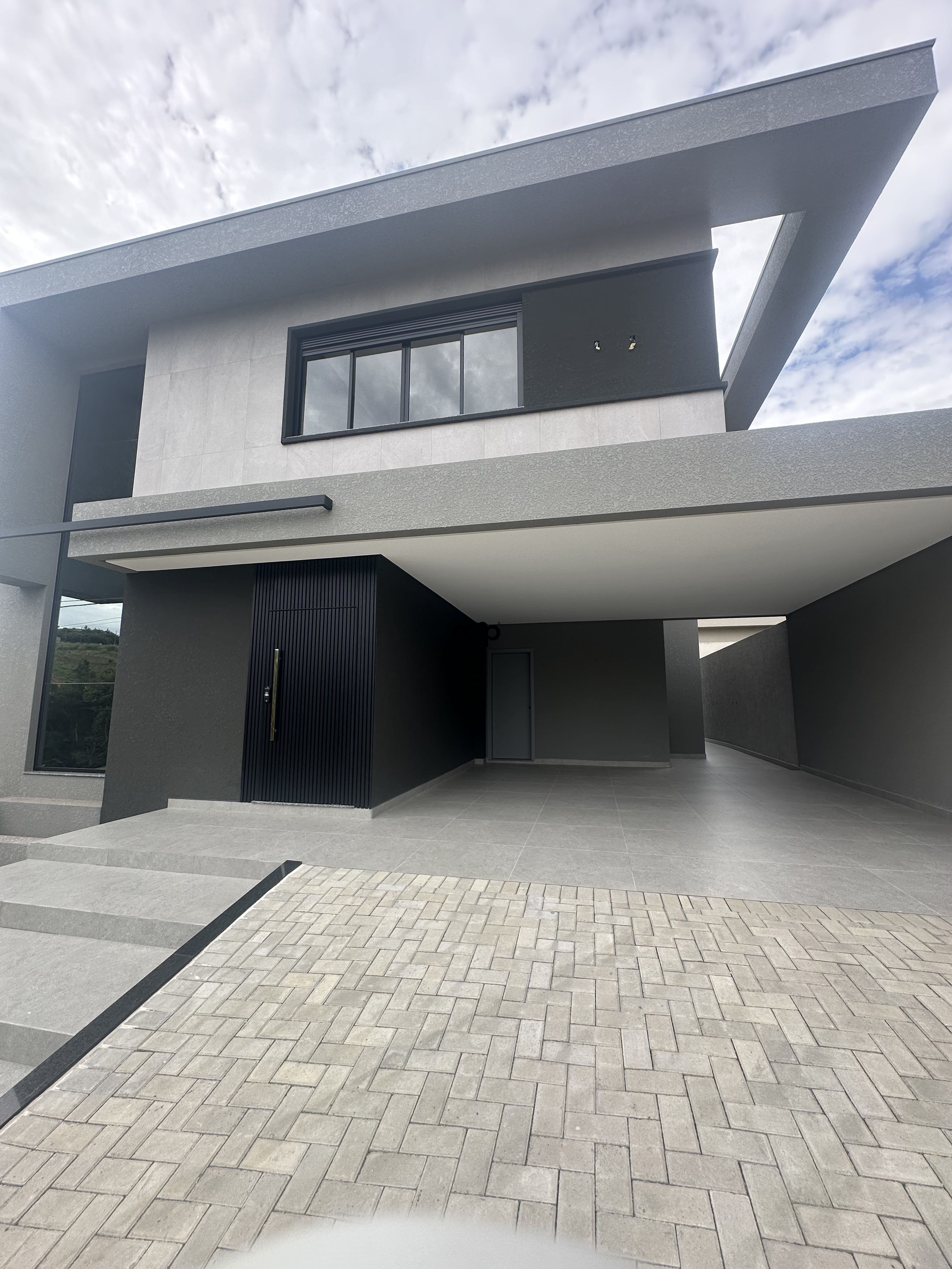 Casa em Condomínio à venda em Ponta Grossa, Anita Garibaldi 41 Orfãs Ponta Grossa 84015-050, 243 m²