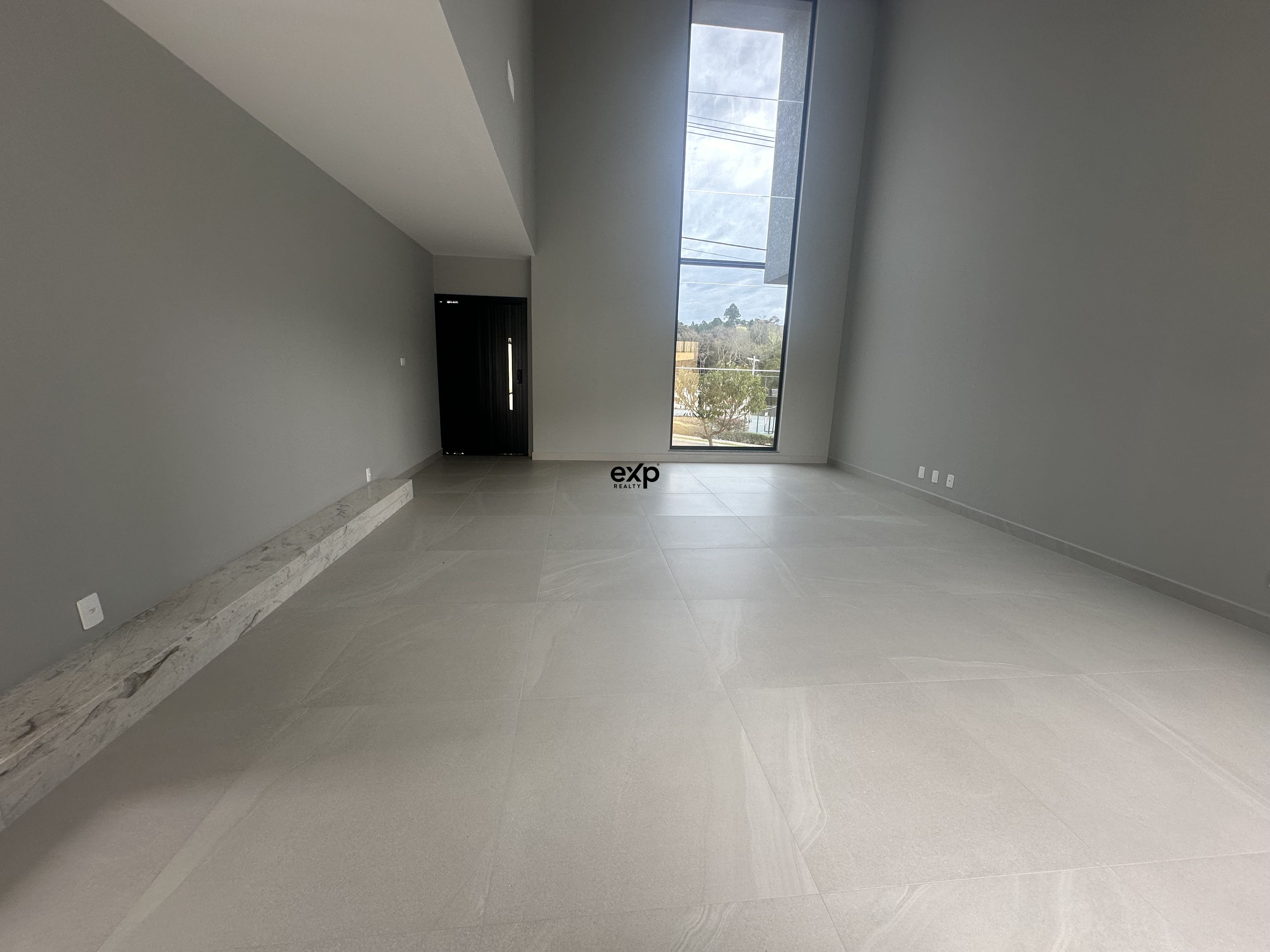 Casa em Condomínio à venda em Ponta Grossa, Anita Garibaldi 41 Orfãs Ponta Grossa 84015-050, 243 m²